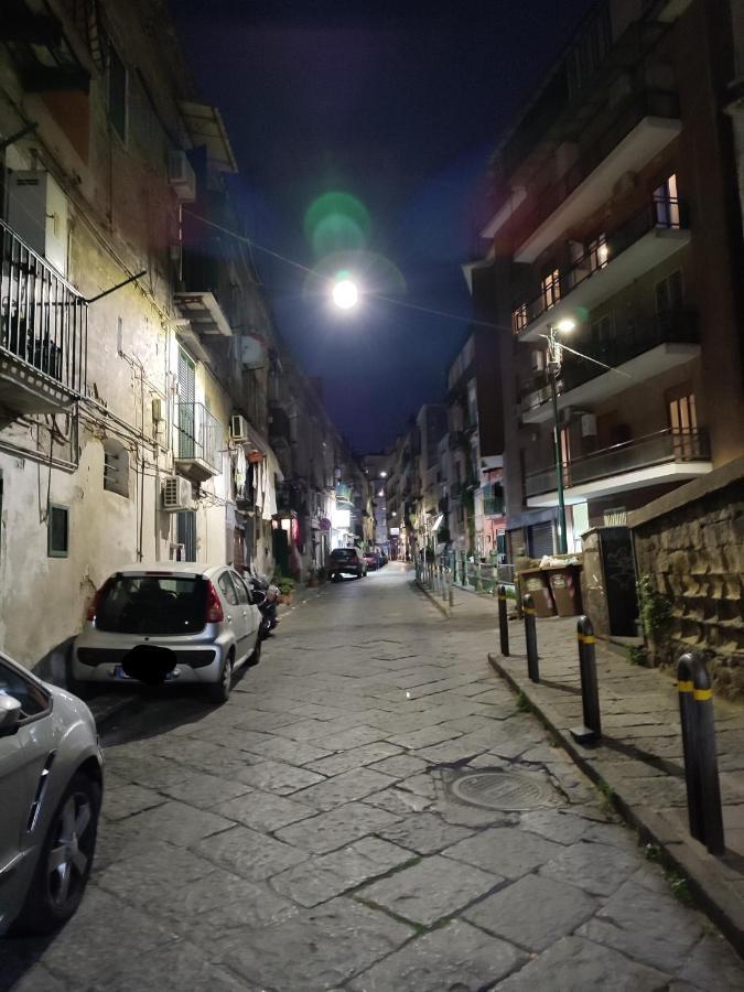 Casetta Al Vomero Napels Buitenkant foto